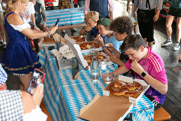 DCDB-Oktoberfest-94-20240921-DD4_6886