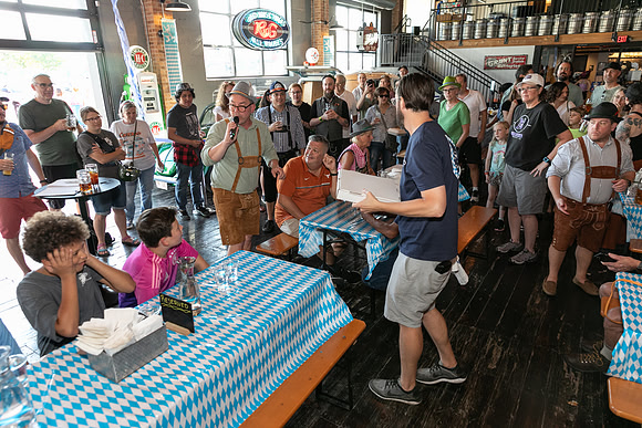 DCDB-Oktoberfest-52-20240921-DD4_6839