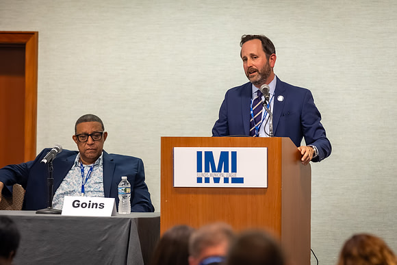 1074_IML 2025