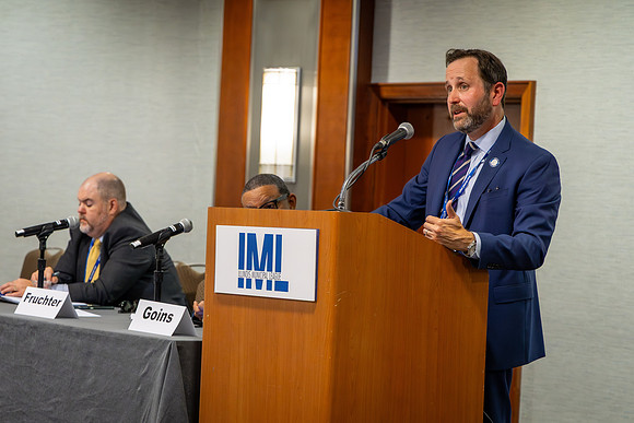 1082_IML 2025