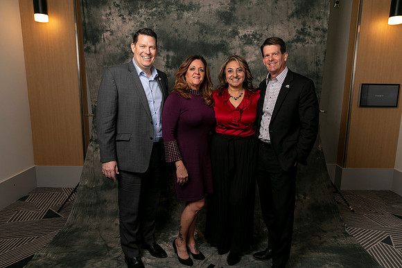 IML-DEC-Portraits-DD4_9119