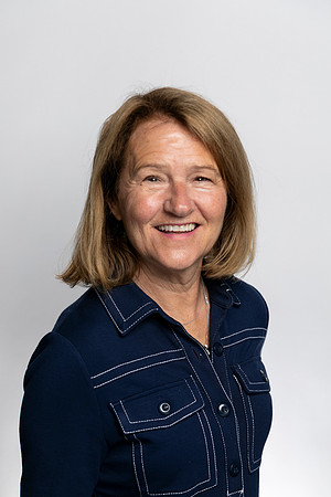 Zoomba-Headshots-July-2026-DD4_0008