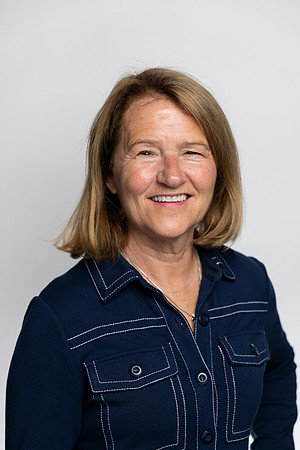 Zoomba-Headshots-July-2026-DD4_0040