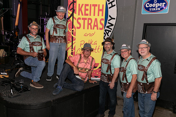 DCDB-Oktoberfest-349-20240921-DD4_7183