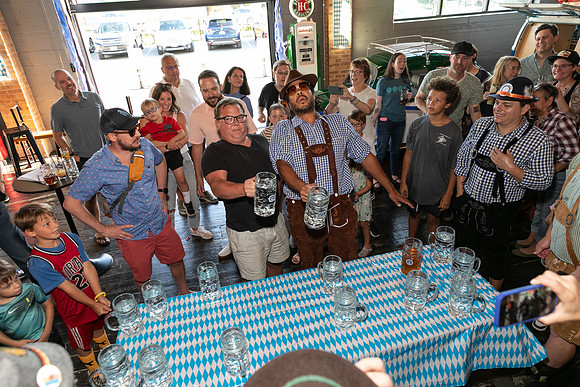 DCDB-Oktoberfest-219-20240921-DD4_7023