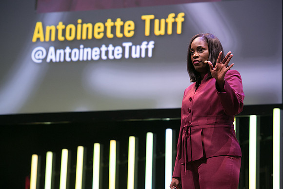 CIW21_6083_DD
