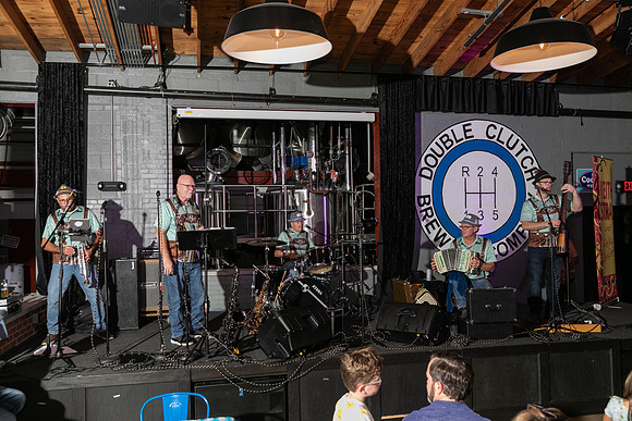 DCDB-Oktoberfest-344-20240921-DD4_7172