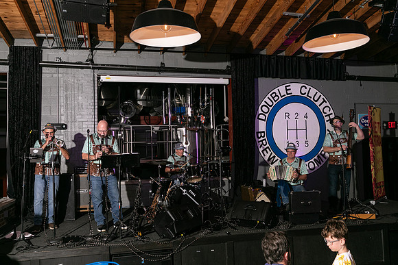 DCDB-Oktoberfest-343-20240921-DD4_7171