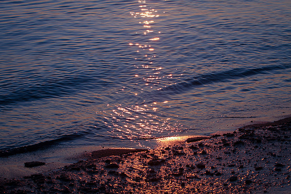 Illinois-Chicago-Lake-Michigan-Sunrise-Rogers-Park-December-11th-2018_4