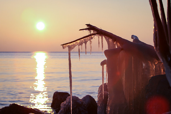 Illinois-Chicago-Lake-Michigan-Sunrise-Rogers-Park-December-11th-2018_9