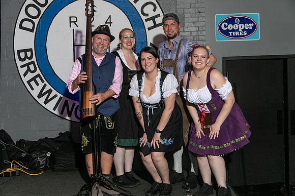 DCDB-Oktoberfest-312-20240921-DD4_7136