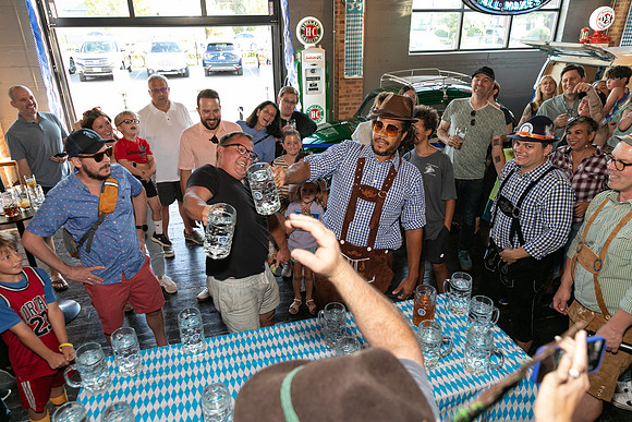 DCDB-Oktoberfest-223-20240921-DD4_7027