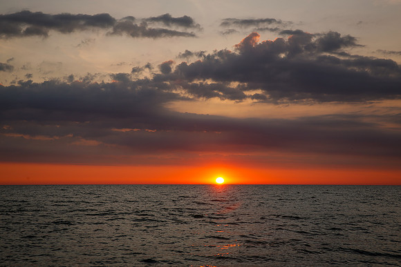 Chicago-Sunrise-05-16-2020-_TK_0426