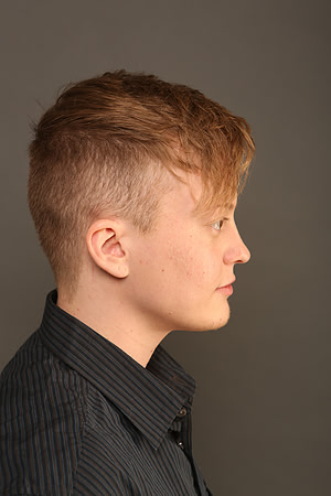 STK_4023