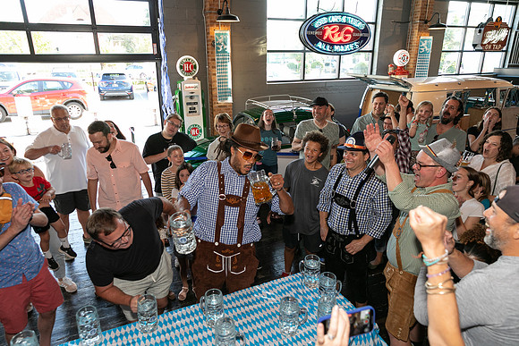 DCDB-Oktoberfest-225-20240921-DD4_7029