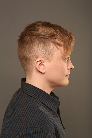 STK_4037