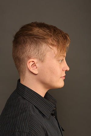 STK_4022