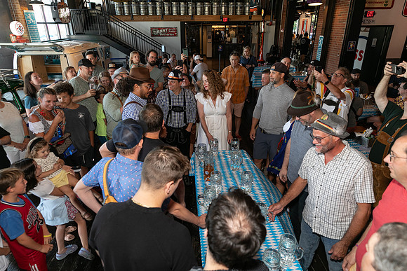 DCDB-Oktoberfest-174-20240921-DD4_6978