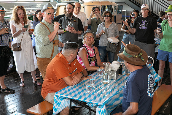 DCDB-Oktoberfest-40-20240921-DD4_6824