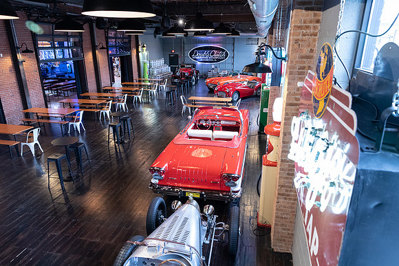 Double-Clutch-Brewing-Company-January 13, 2023--Canon-Canon EOS 5D Mark IV-6720x4480-000006