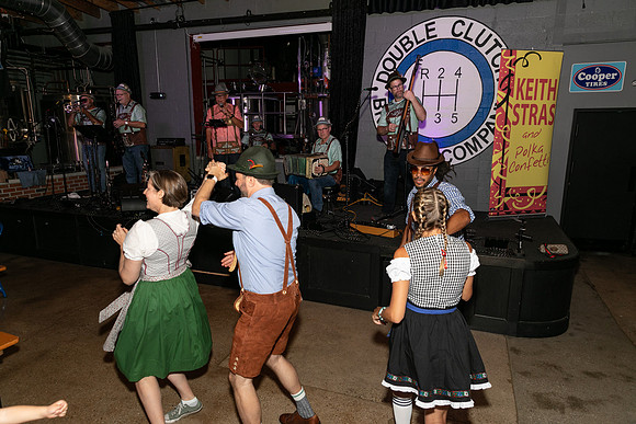 DCDB-Oktoberfest-400-20240921-DD4_7247