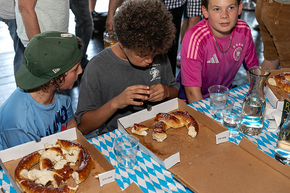 DCDB-Oktoberfest-137-20240921-DD4_6936