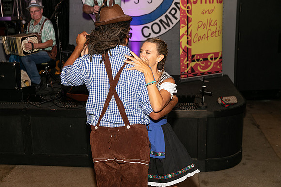 DCDB-Oktoberfest-404-20240921-DD4_7251