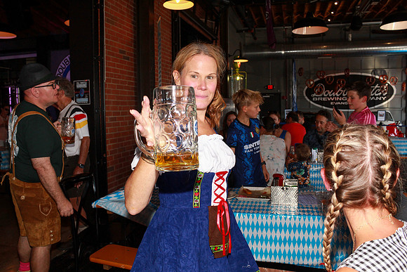 DCDB-Oktoberfest-6-20240921-IMG_8316