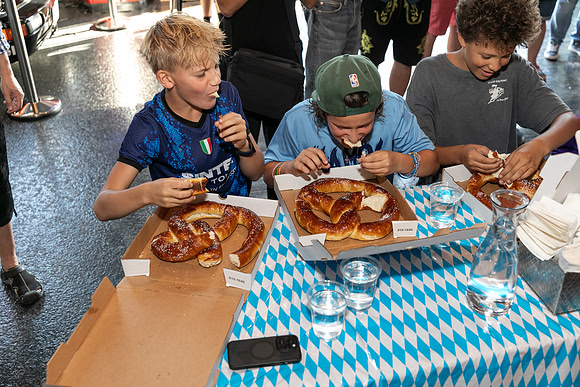 DCDB-Oktoberfest-65-20240921-DD4_6853