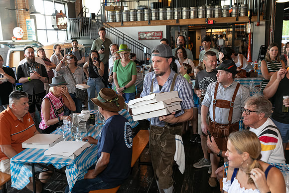 DCDB-Oktoberfest-56-20240921-DD4_6843