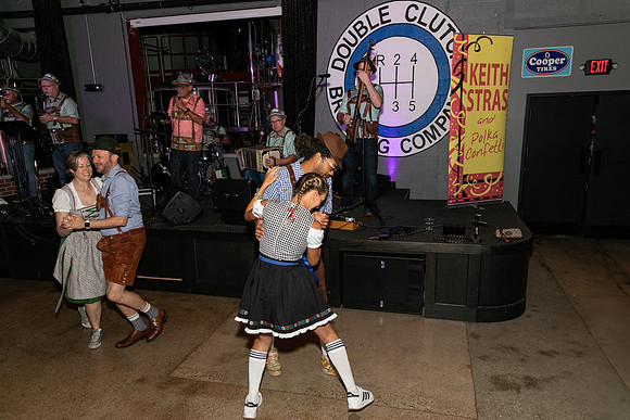 DCDB-Oktoberfest-408-20240921-DD4_7255